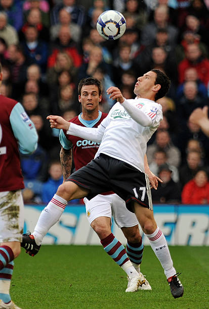 更是一种对 更是一种对