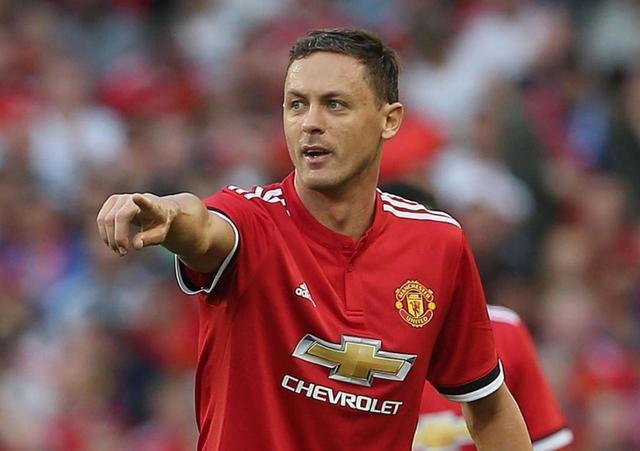 的交汇中 的交汇中